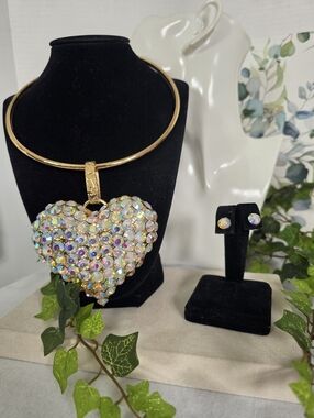 Gold Oversized Choker Necklace with AB Crystal Heart & Stud Earrings Set